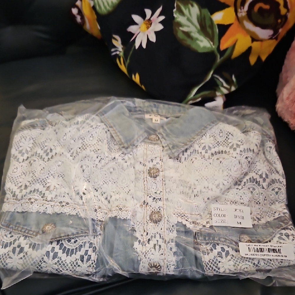 Lace and Denim Button-Up demin jacket POL